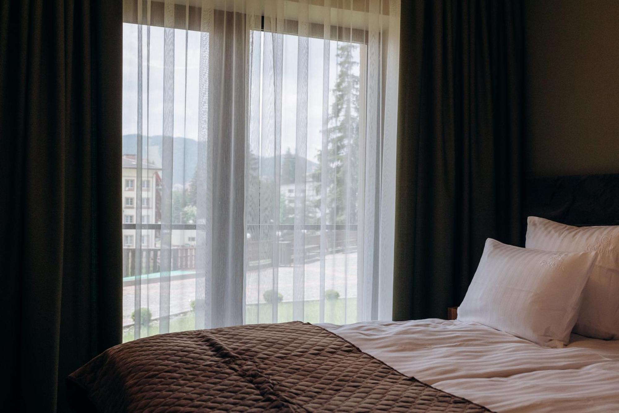 & Otel Bukovel