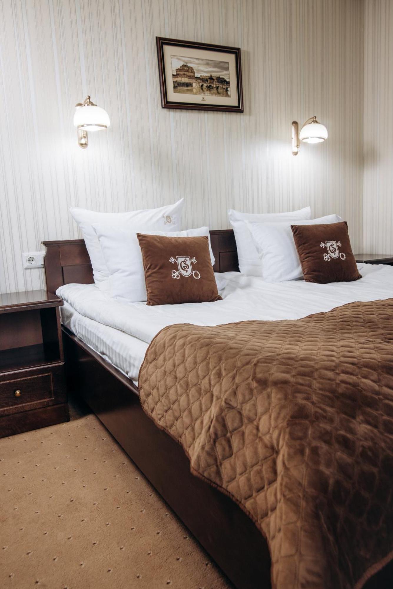 & Otel Bukovel